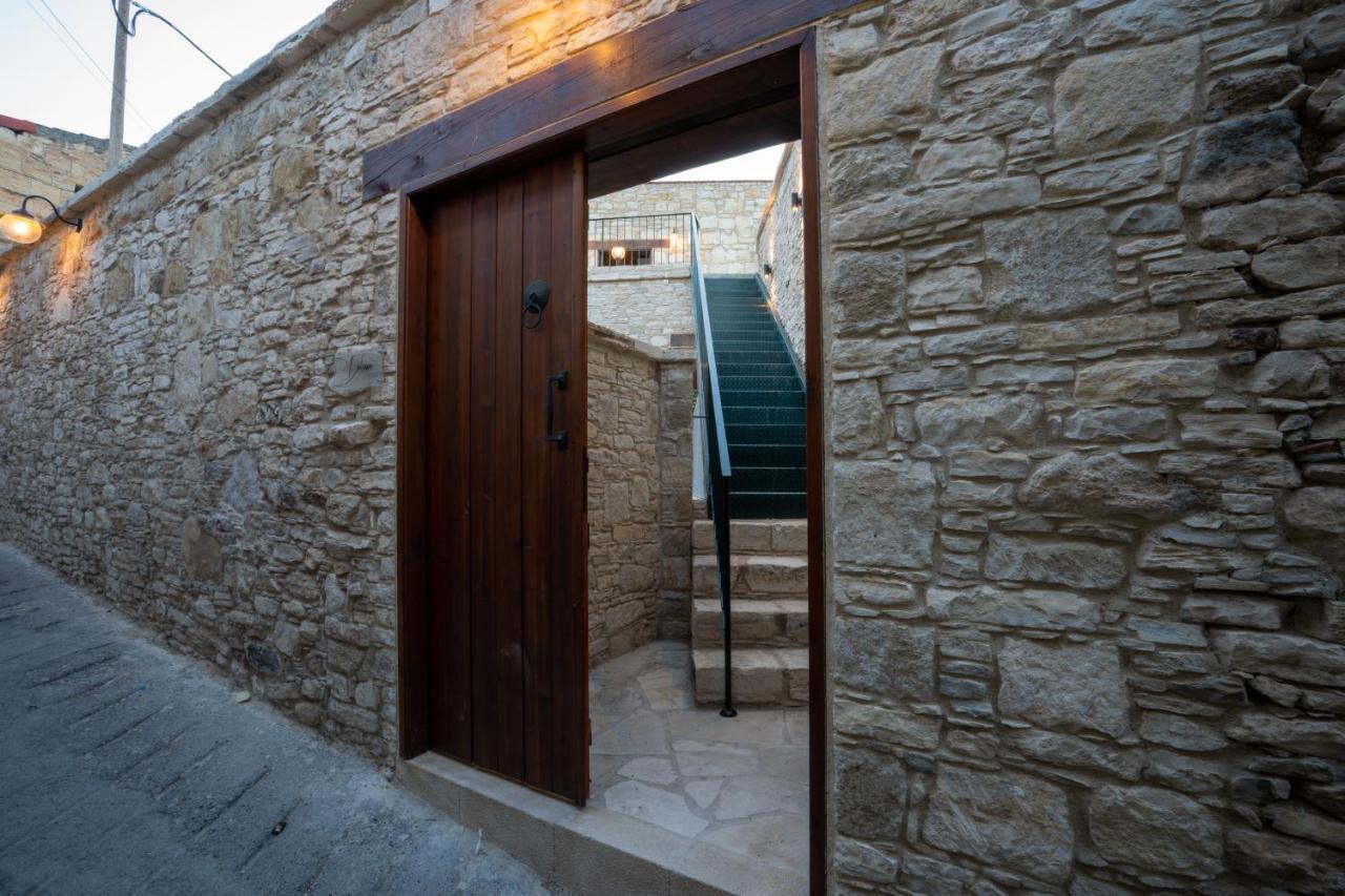 Eidyllio Luxury Suites Omodos Exterior foto